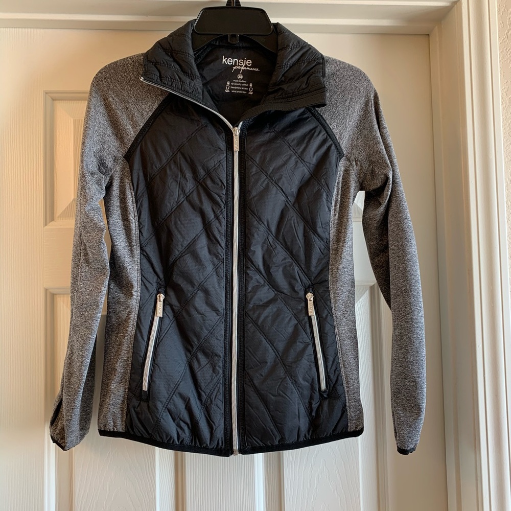 XS Kensie Black and Gray Performance Jacket